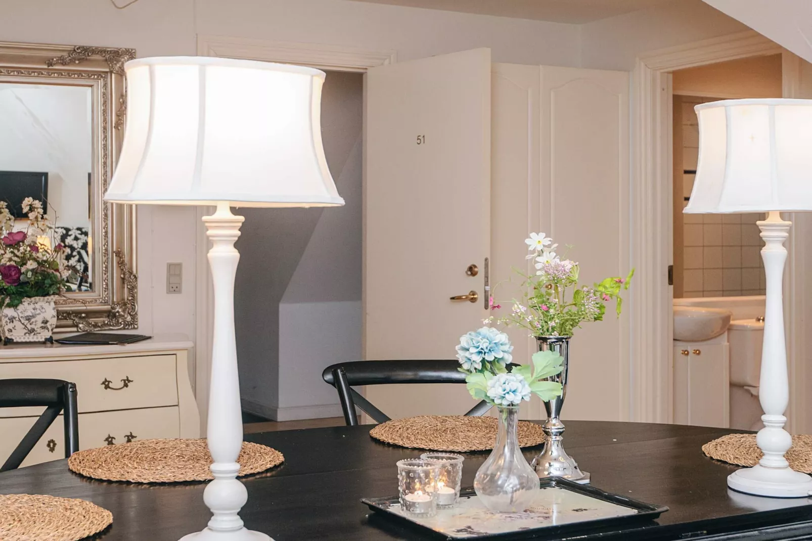 Ruim vakantiehuis met tuin-Binnen