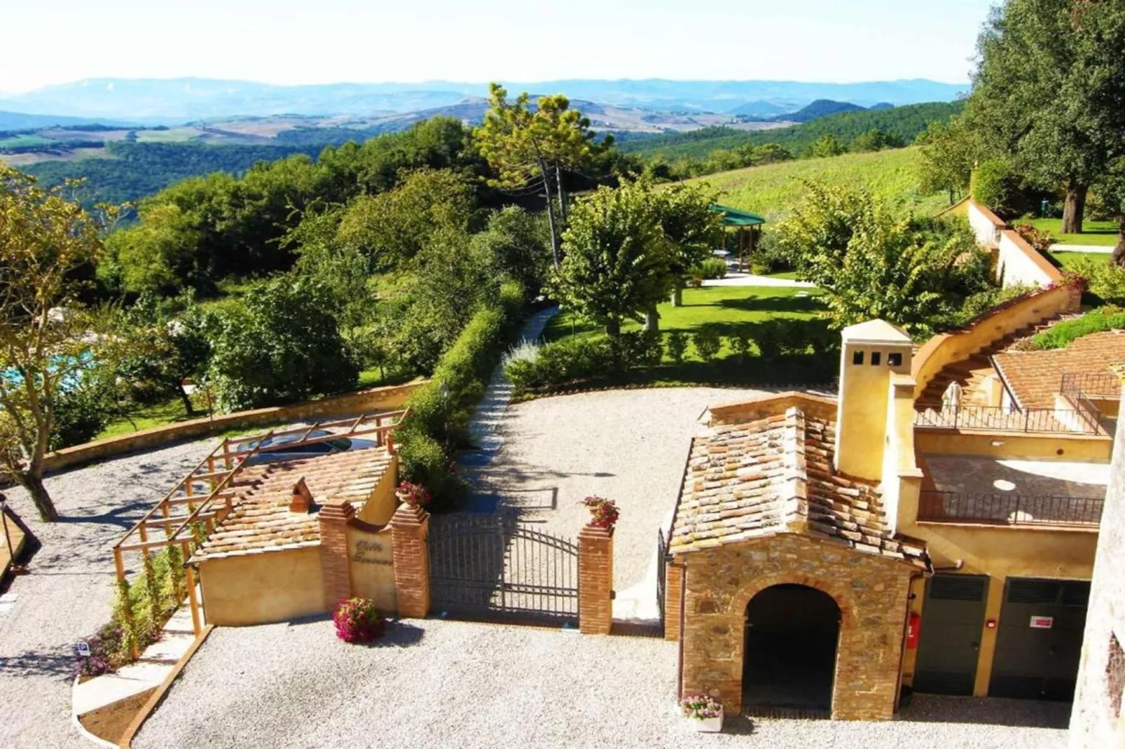 Rosa Blu - Hal-ontvangst