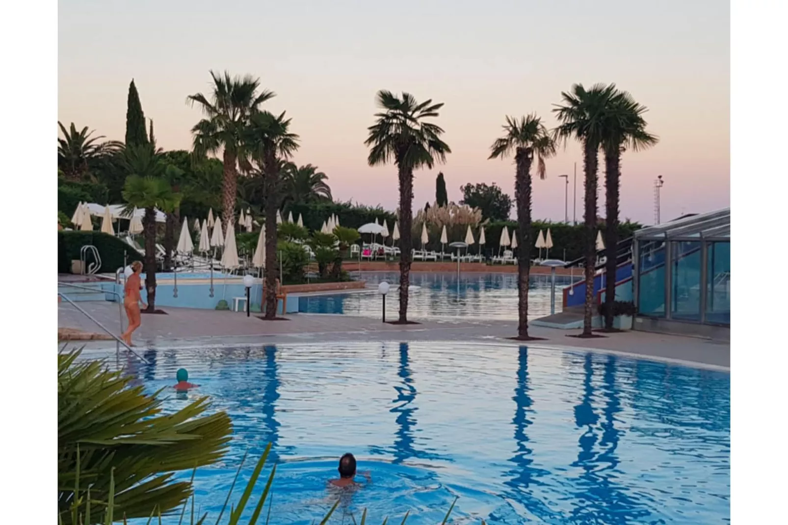 Residence Loano - TWO-ROOM APARTMENT 4 PAX BALCONY B4B - Zwembad