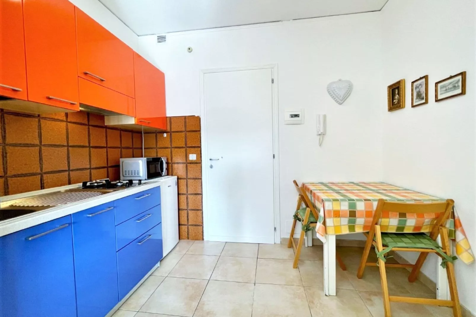 Holiday 138B-Keuken