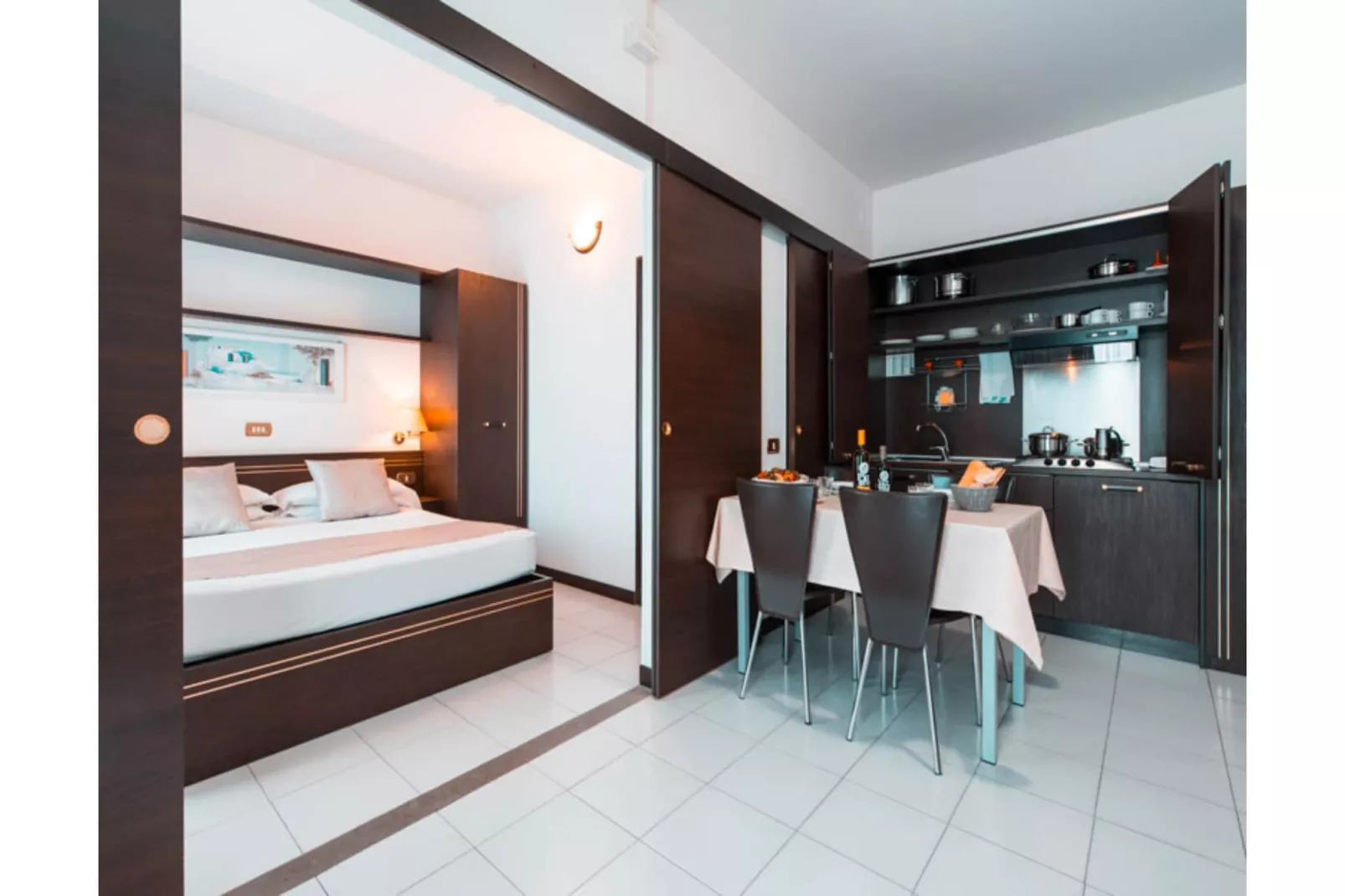 Residence Loano - TWO-ROOM APARTMENT 4 PAX BALCONY B4B - Keuken