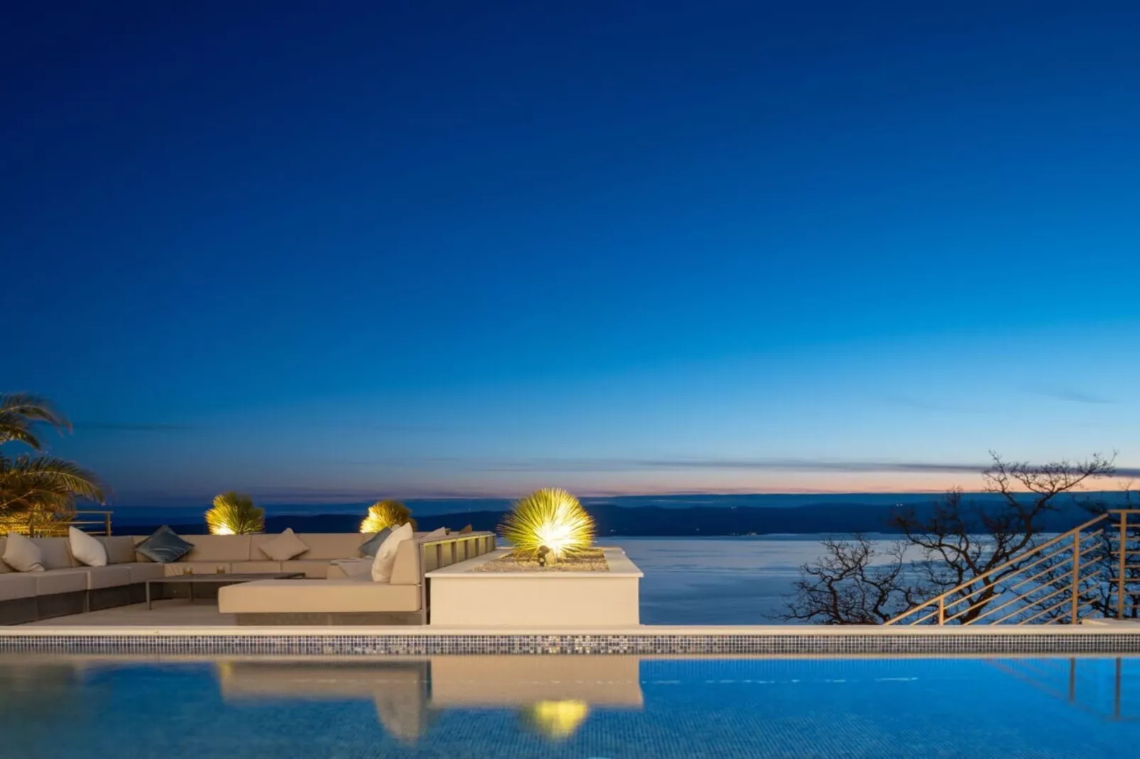 Luxury Villa Hedonia - Zwembad