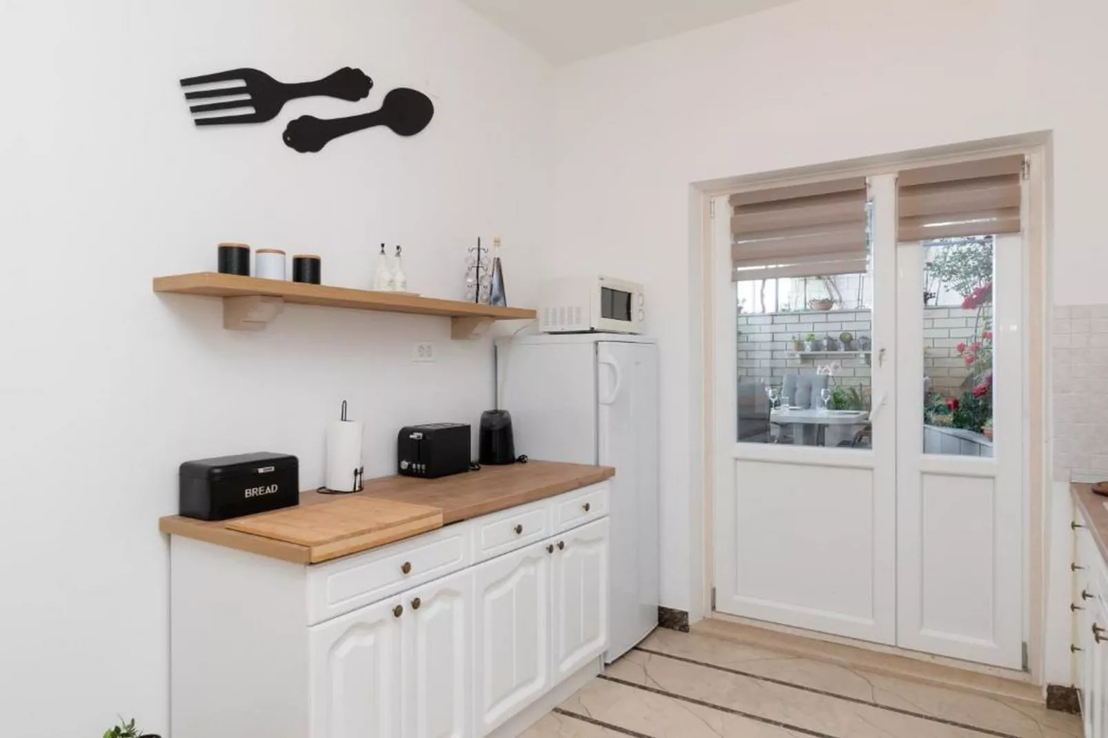 Apartment Villa Andro - Three Bedroom Apartment with Terrace and Sea View-Keuken