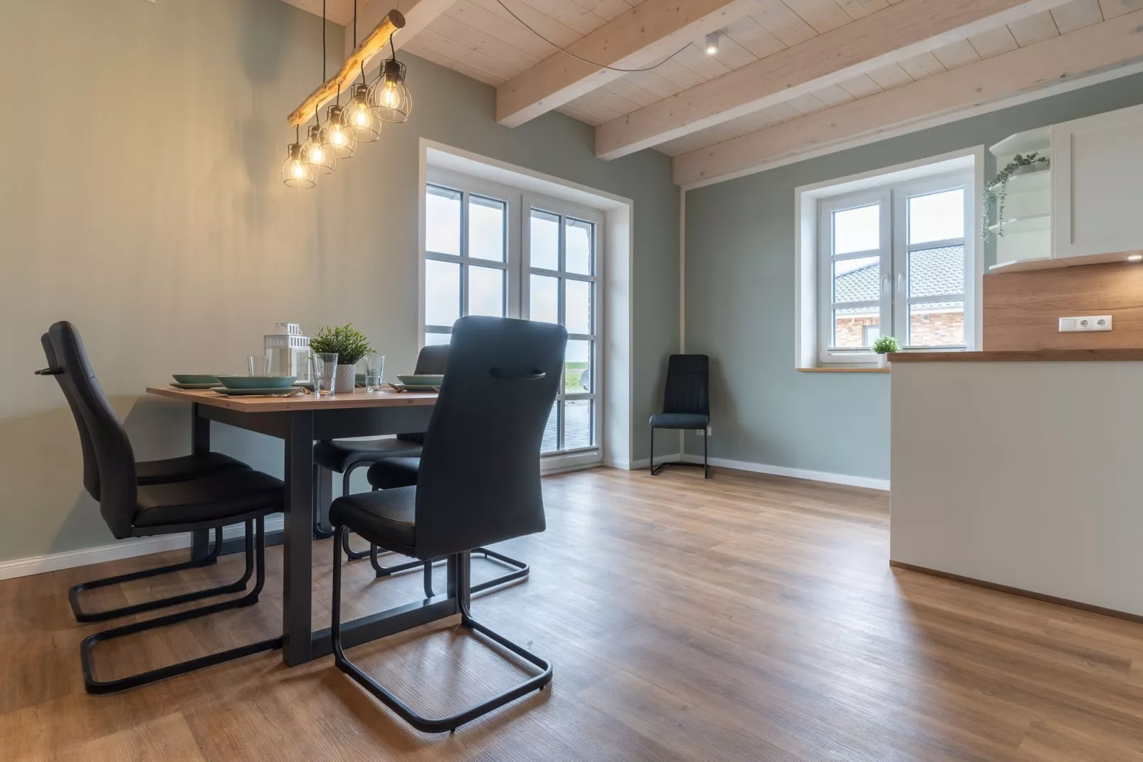 DHH Lahnung-Eetkamer