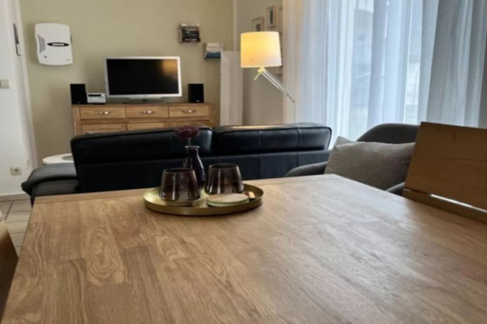 EG Links Haus 4 Nr 9-Eetkamer