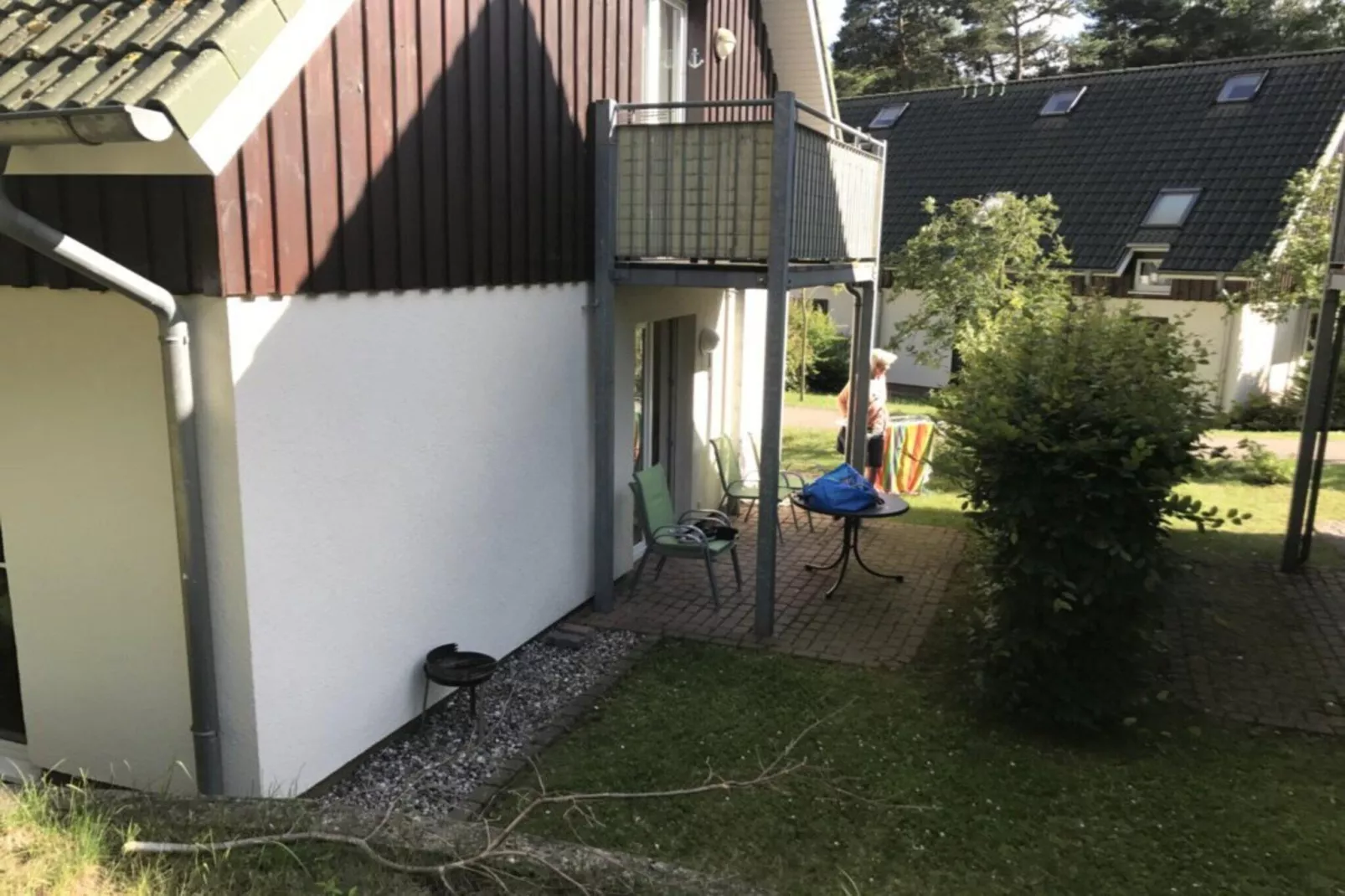 EG Links Haus 4 Nr 9-Buitenkant zomer