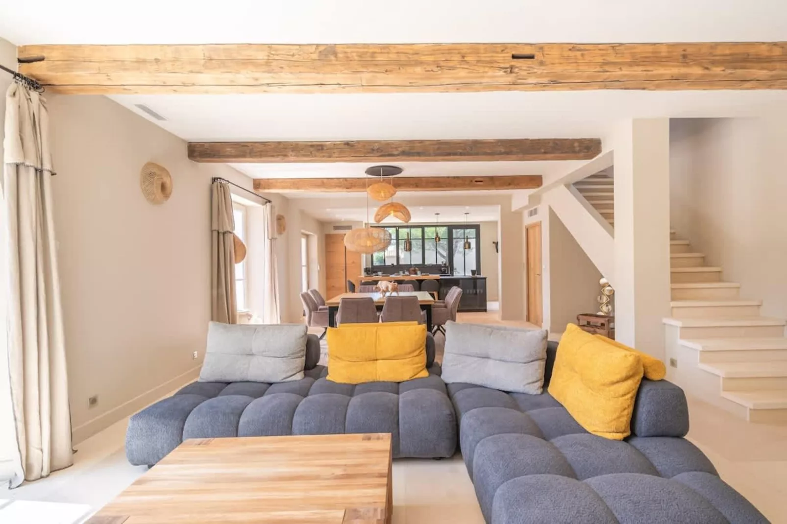 Villa Lou Pantaï  Élégance et Confort au Cœur de Saint-Rémy-de-Provence-Woonkamer