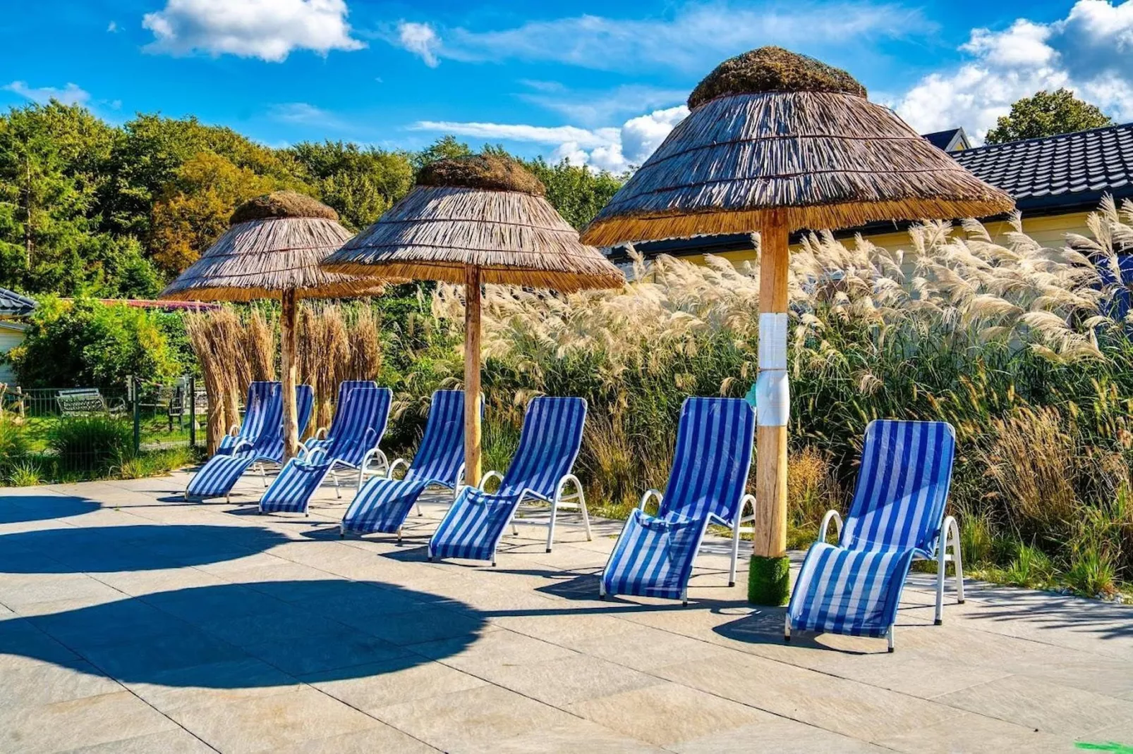 Parterowy domek 4-os Ustronie Morskie-Zwembad