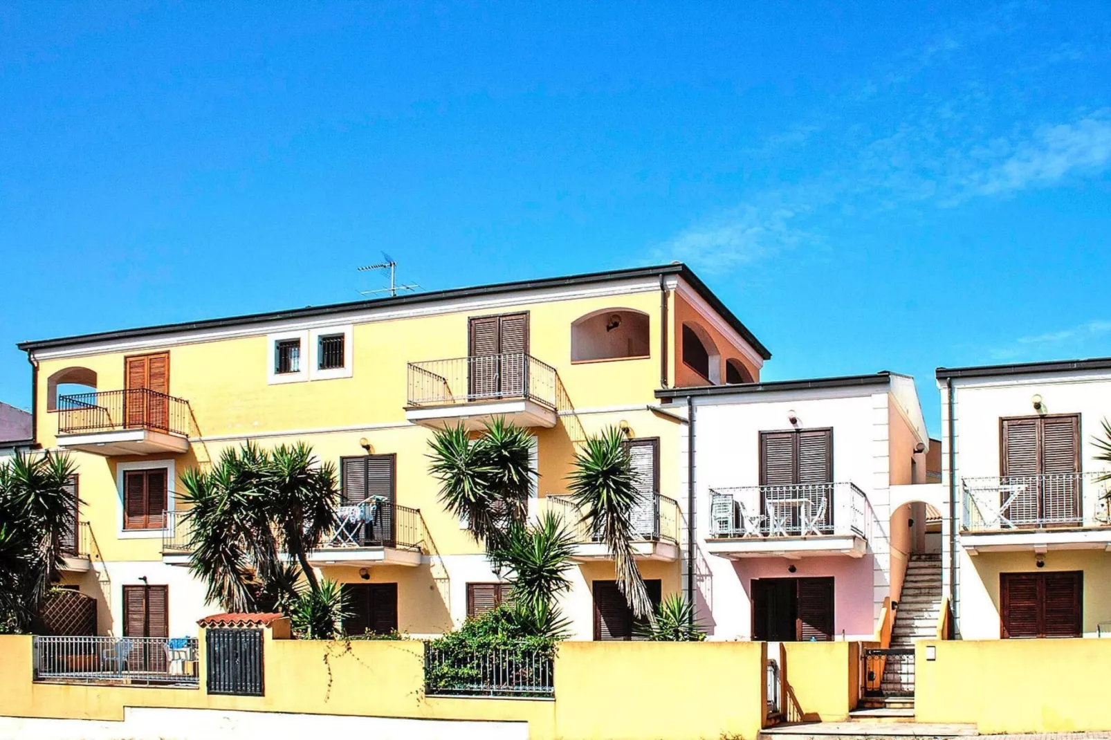Residence La Pavoncelle Santa Terese Gallura - Type Mono 2 - Buitenkant zomer