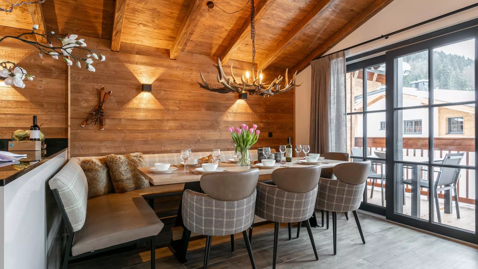 Tauernlodge Eben A2-Eetkamer