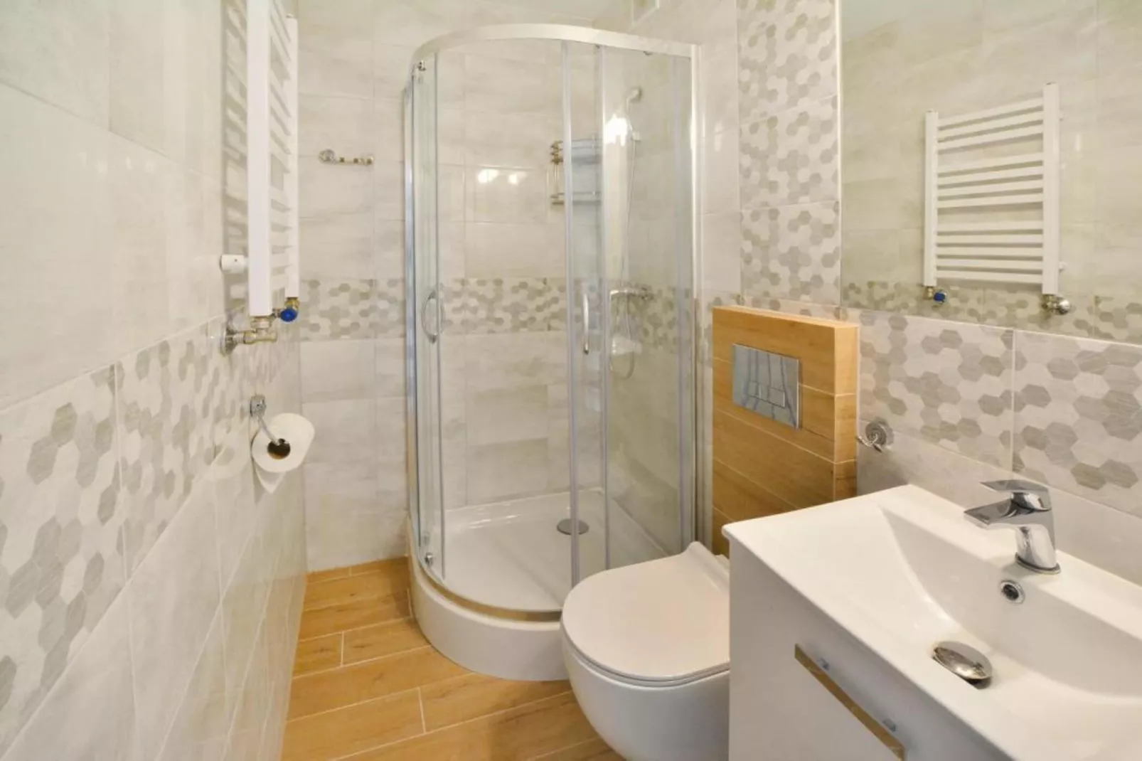 Apartament 4-osobowy Kołobrzeg-Badkamer