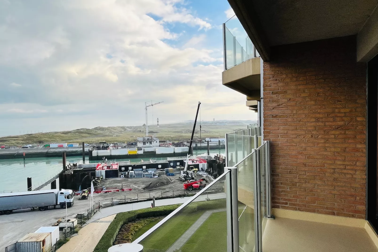 Lombardsijdestraat 4 Unit 1-Terrasbalkon