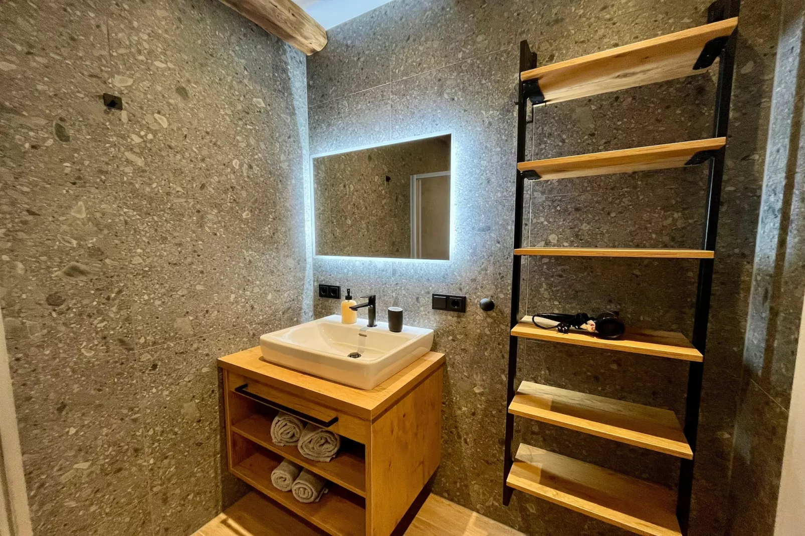 Apartment "Gams-Bartl" mit Zusatzzimmer-Badkamer