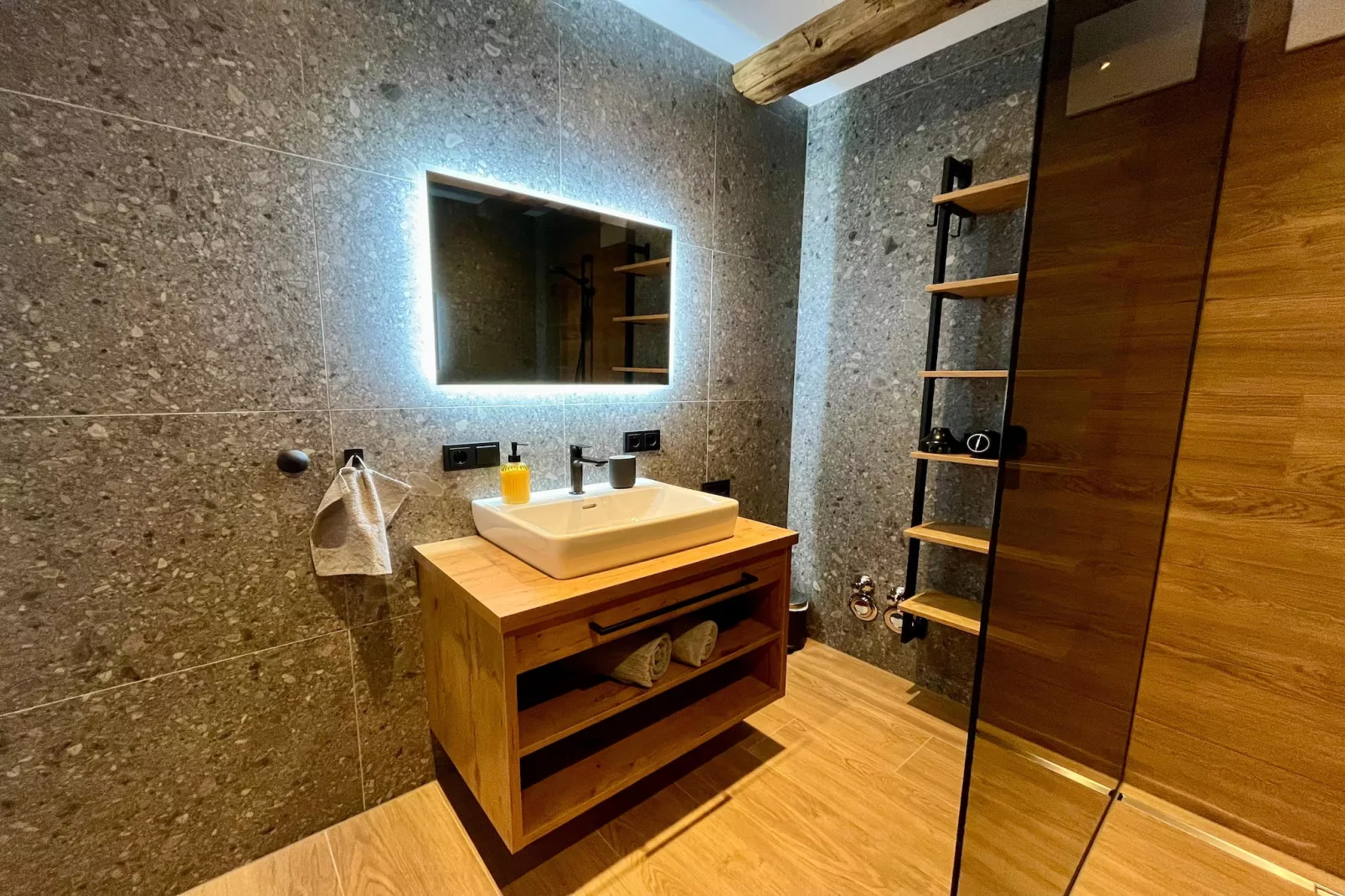 Apartment "Gams-Bartl"-Badkamer