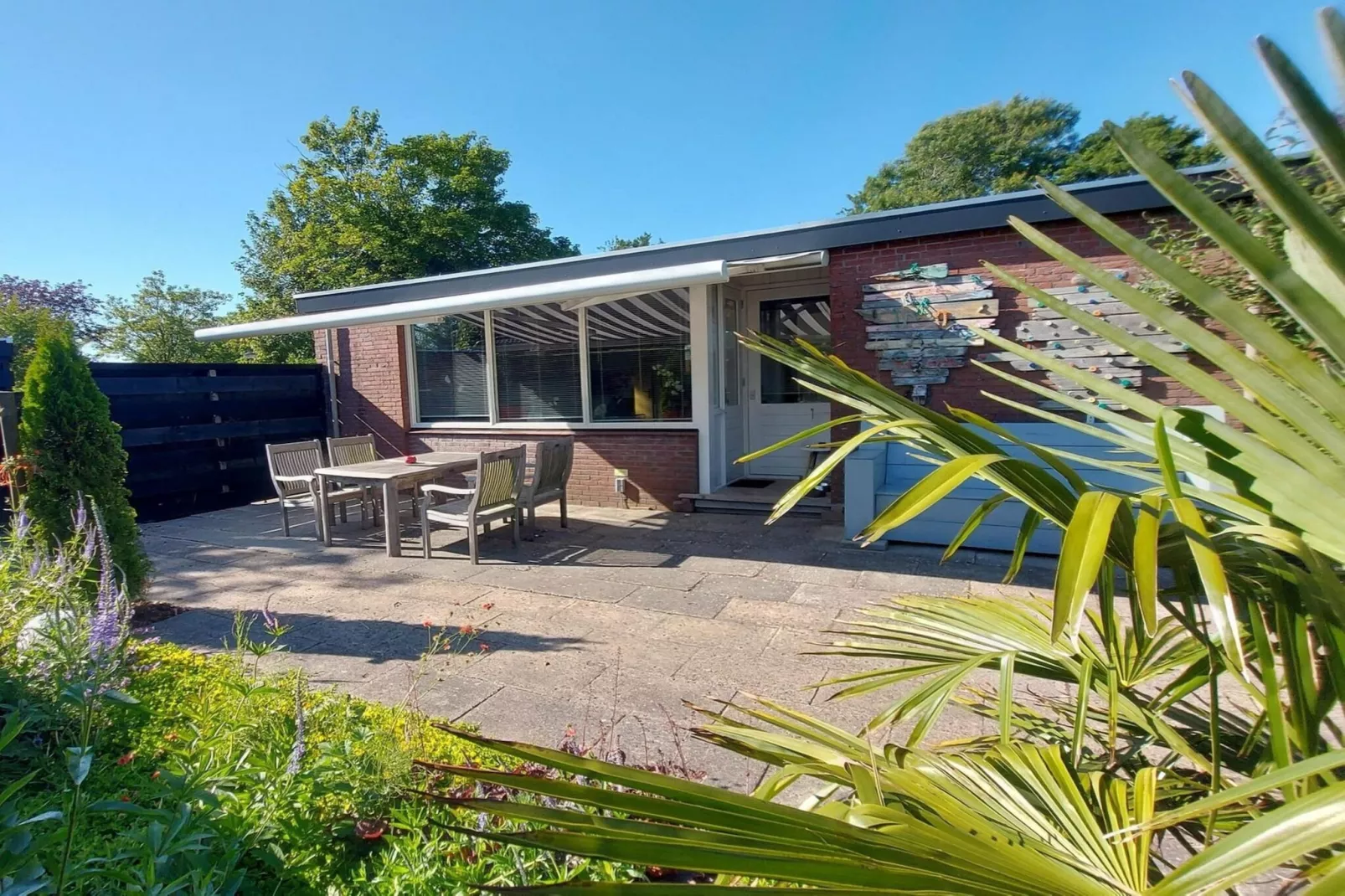 Eureka 073-Terrasbalkon