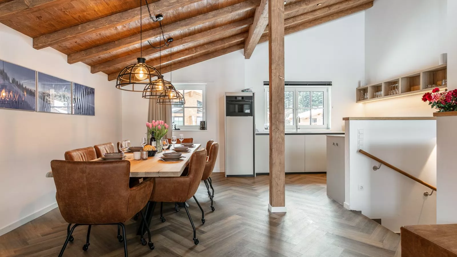 Tauernlodge Amadeiro Im Pongau-Eetkamer