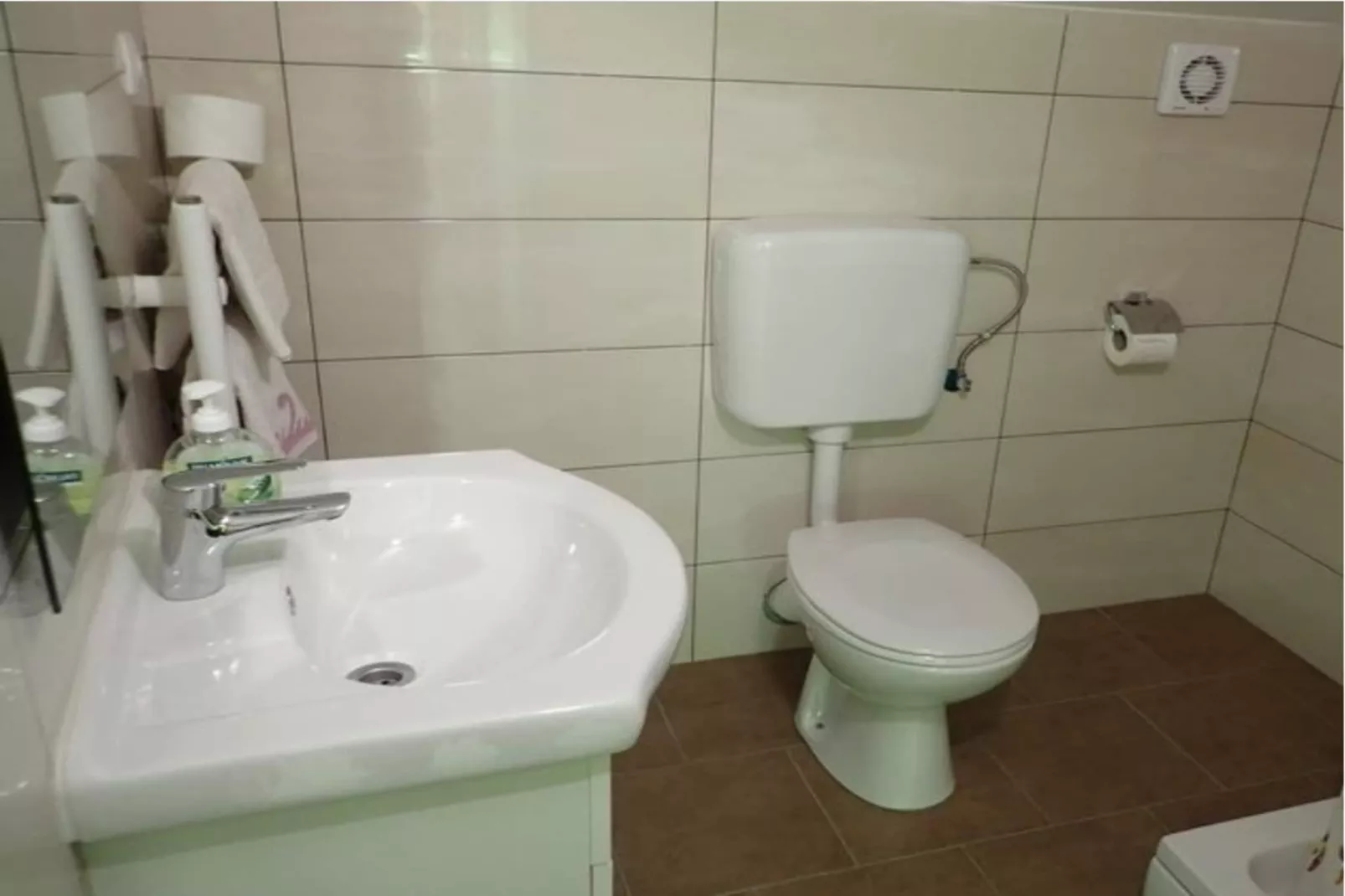 Apartments Seaview, Starigrad Paklenica-A6 neu-Badkamer