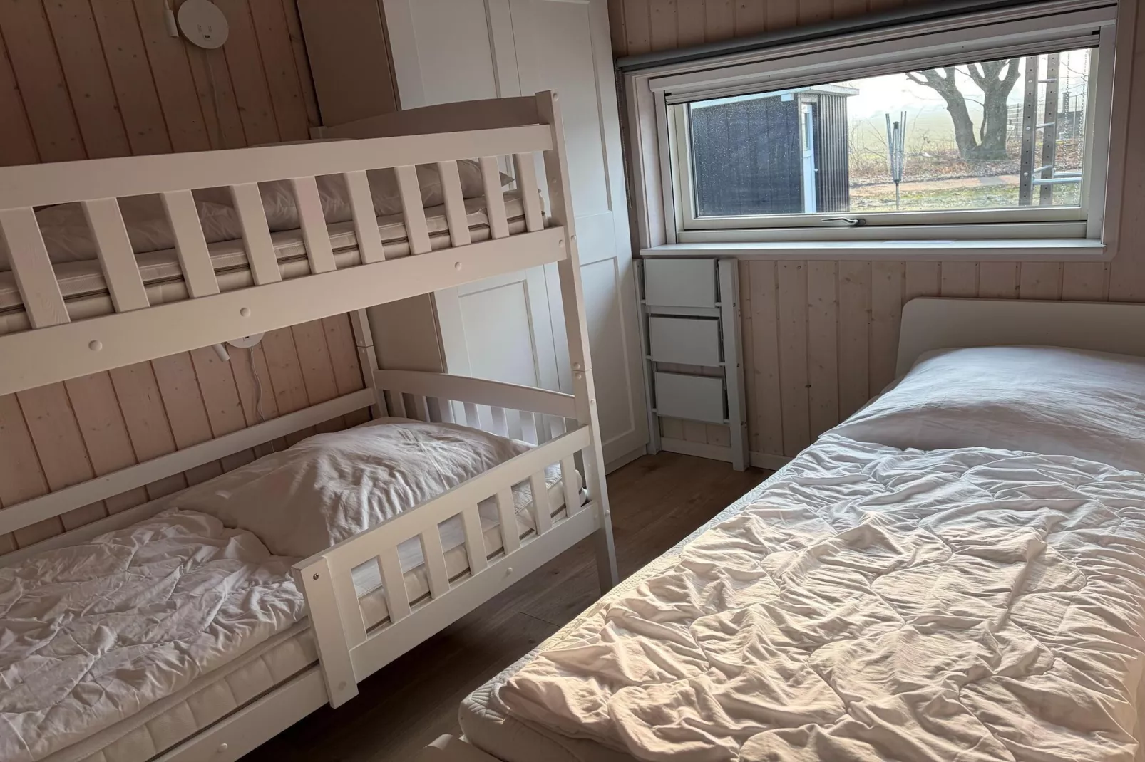 Poolhaus 140 qm-Slaapkamer