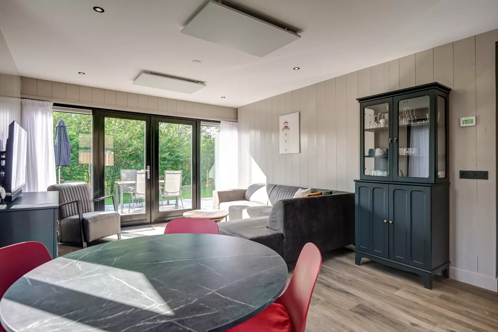 Familiehuis Zee & Zand-Eetkamer