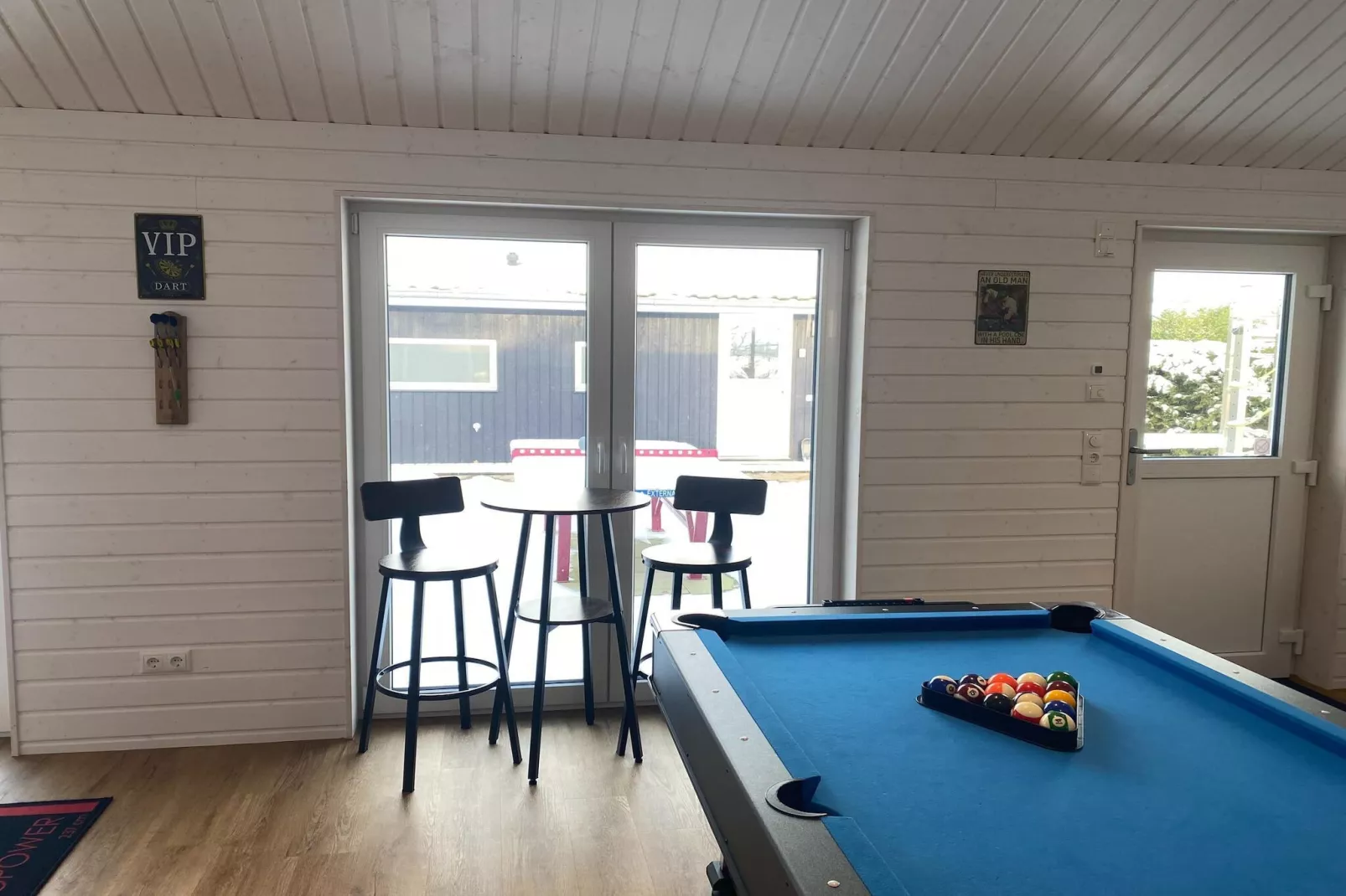 Poolhaus 140 qm-Faciliteiten