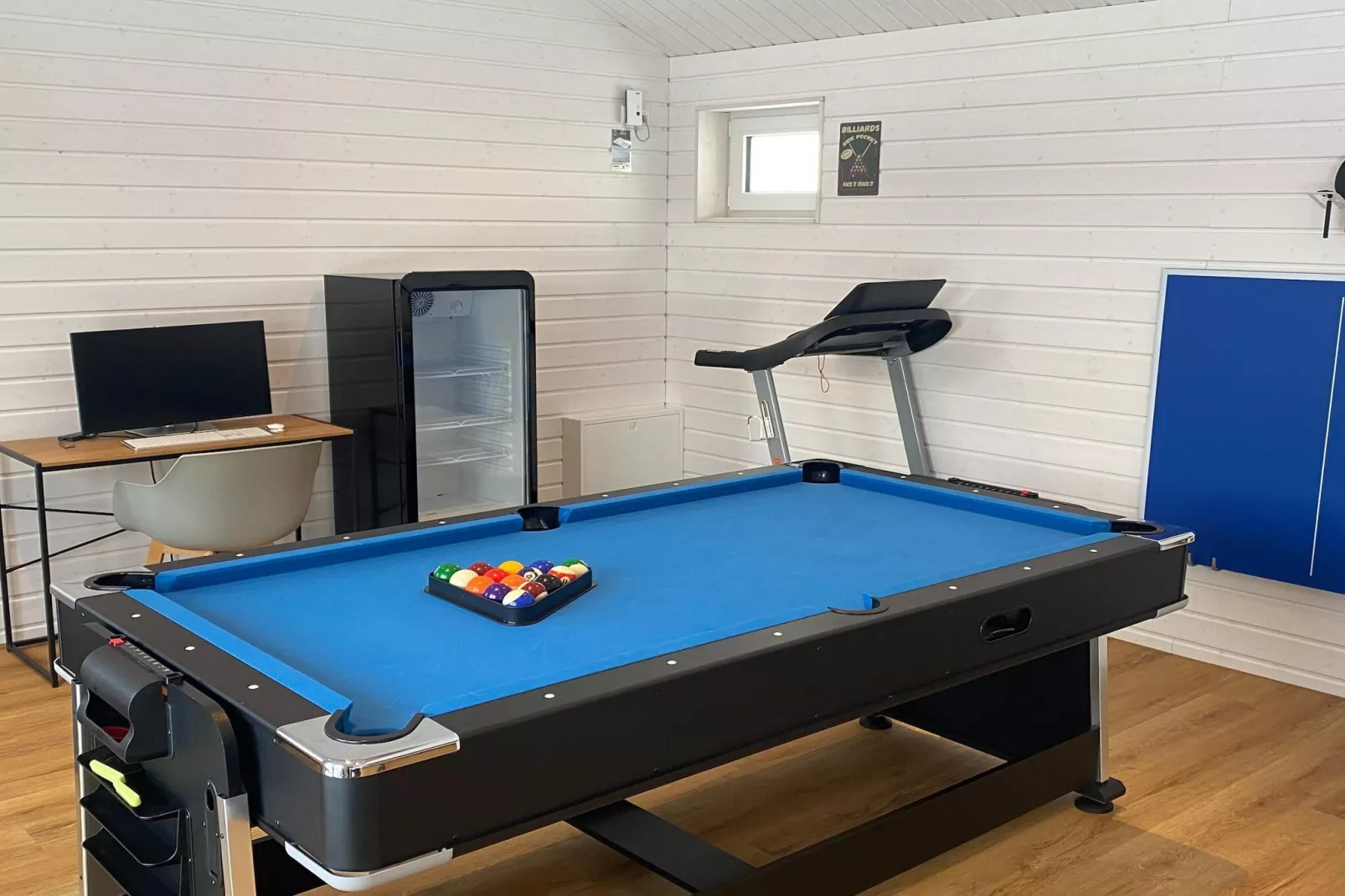 Poolhaus 140 qm-Faciliteiten