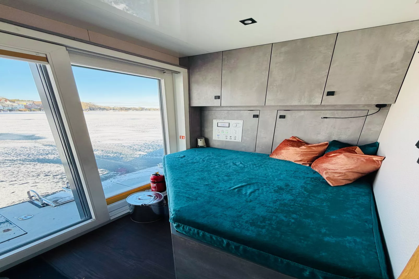 Hausboot Tegel-Slaapkamer