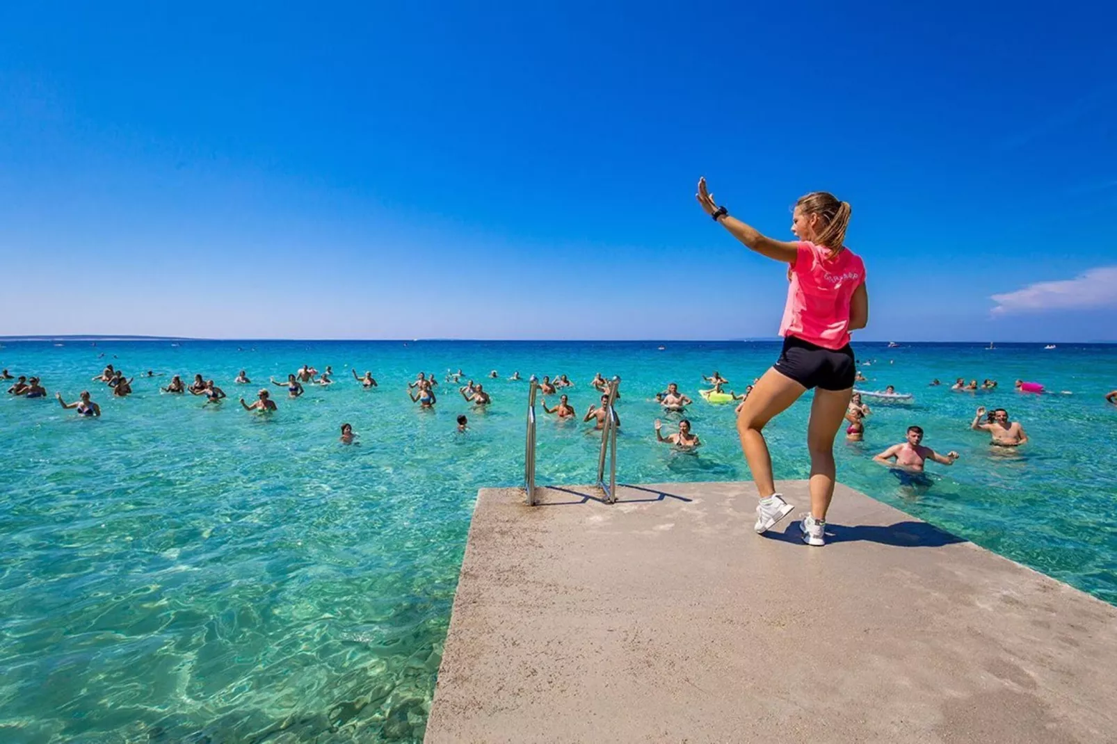 Mobile Homes Strasko Novalja Mediteran Superior mit Pool ca 34 qm für 6 Pers-Gebieden zomer 1km