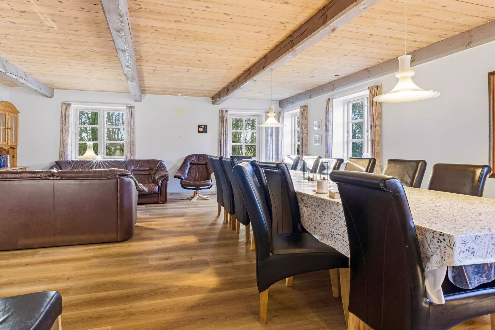 Luxe retraite met hottub -- By Traum Ferienwohnungen-Binnen