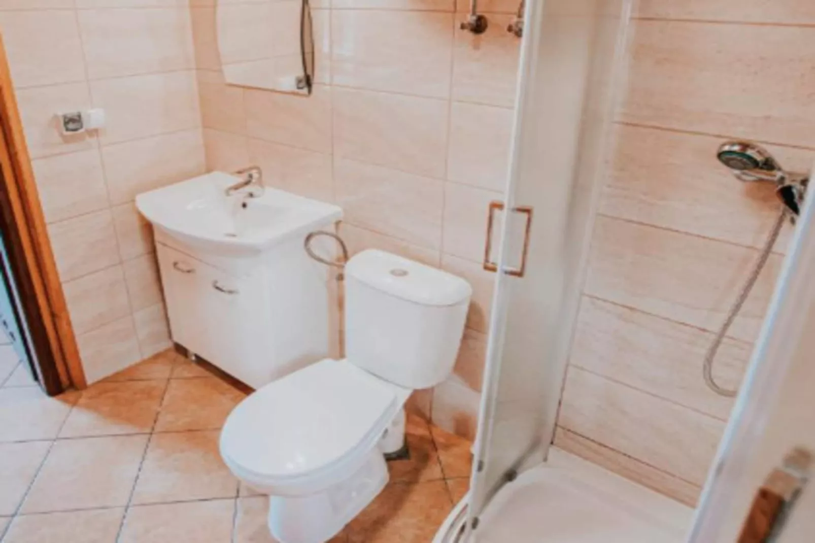 Domki wakacyjne 4-osobowe Ustronie Morskie-Badkamer