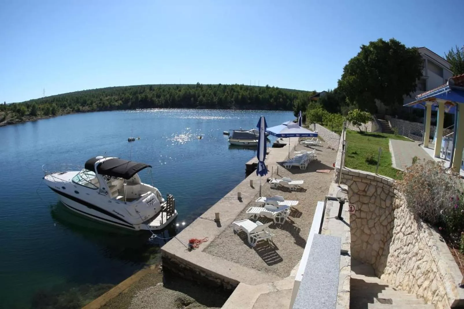 Apartment with Pool View-Gebieden zomer 1km