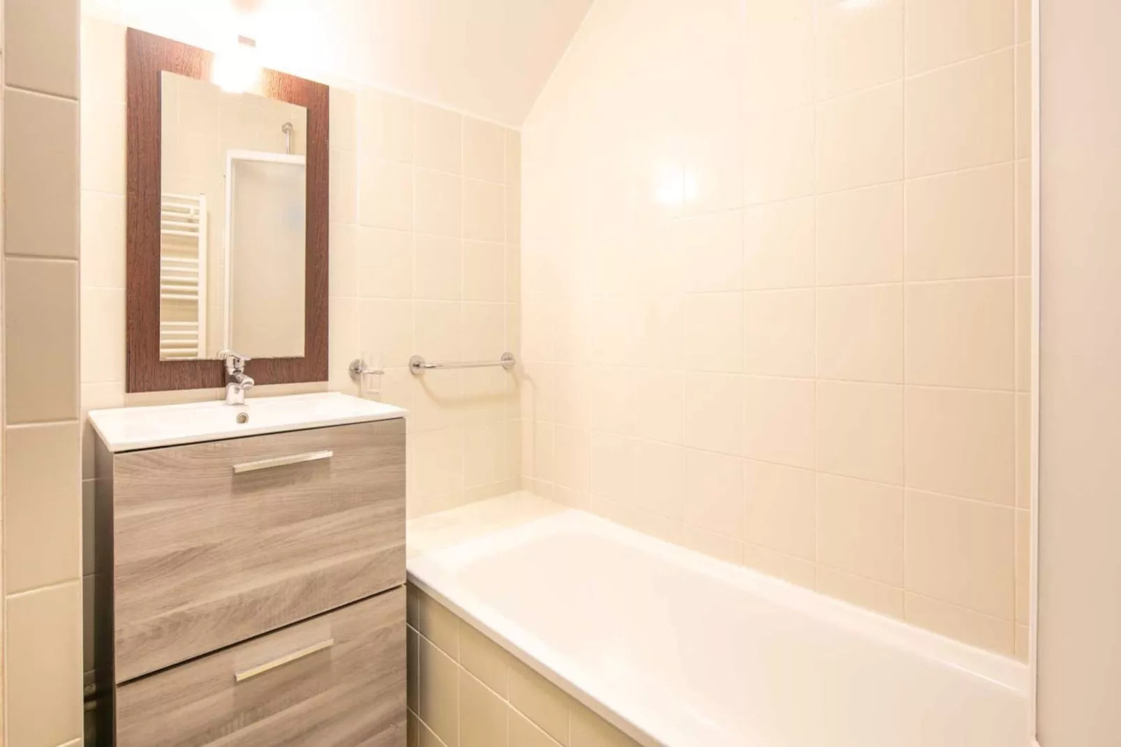 Les Balcons d'Aix N°701 - 2P6 - Badkamer