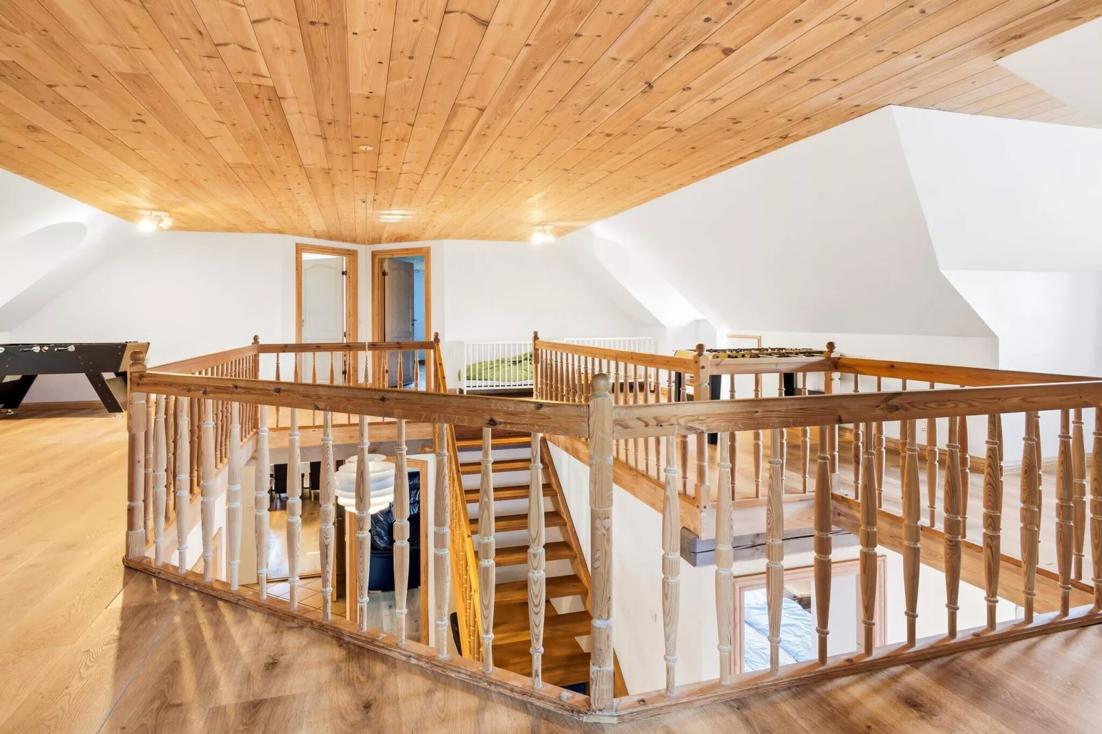 Luxe retraite met hottub -- By Traum Ferienwohnungen-Binnen