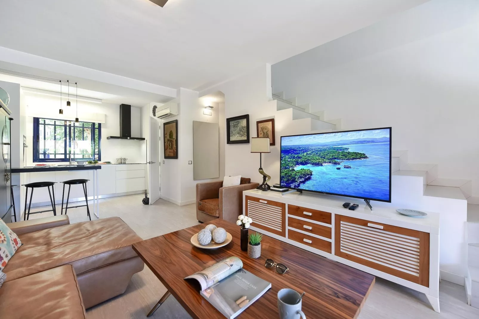 MELONERAS BAHIA 153										-Woonkamer