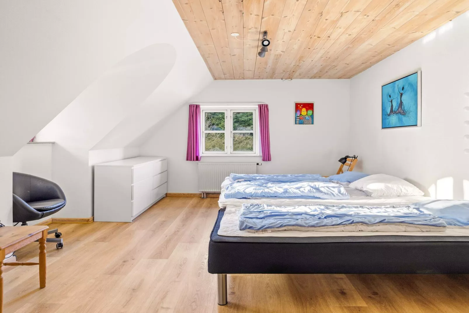 Luxe retraite met hottub -- By Traum Ferienwohnungen-Binnen