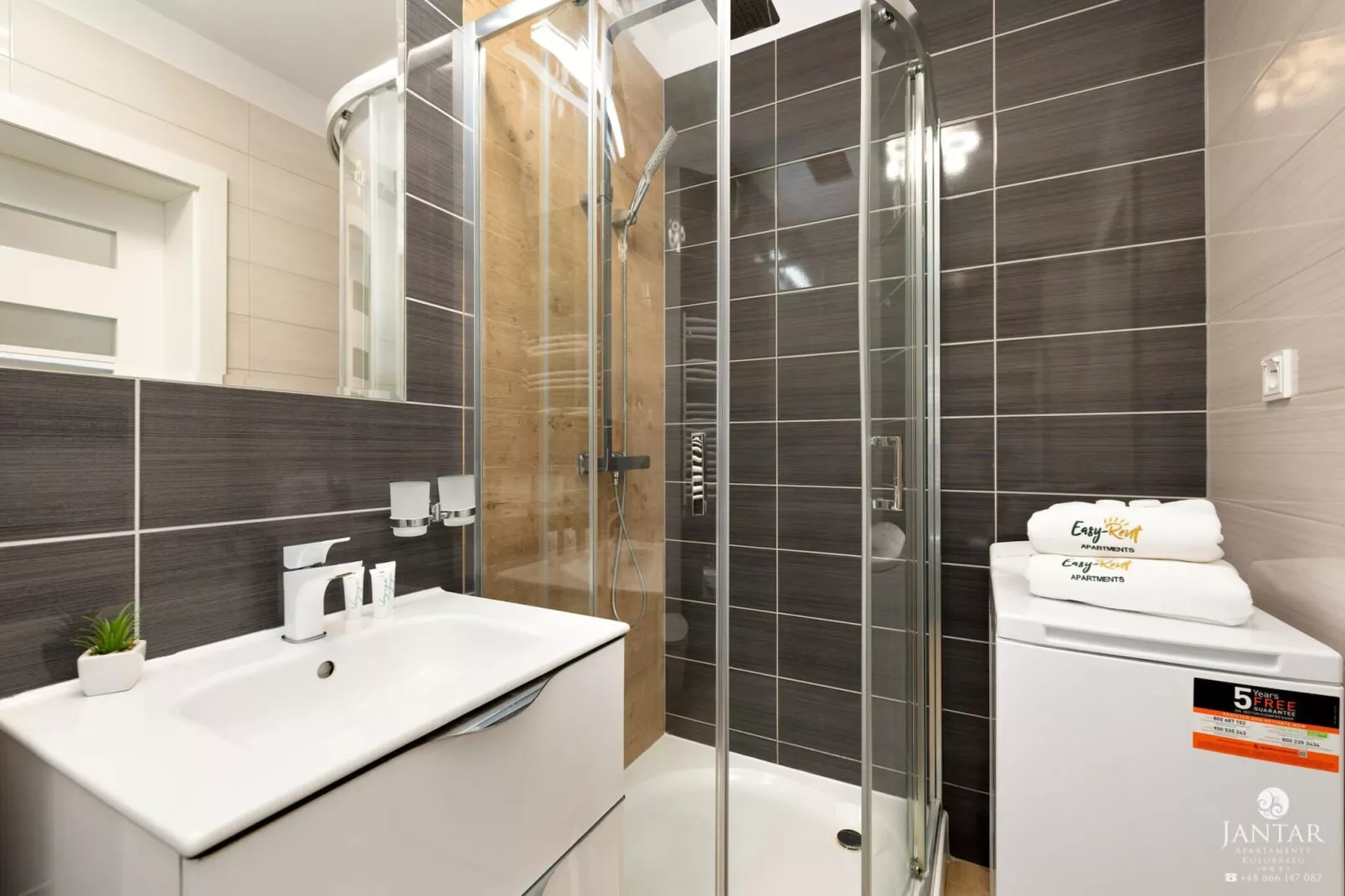 Apartament Grunwaldzka 12b/22 Pobierowo-Badkamer