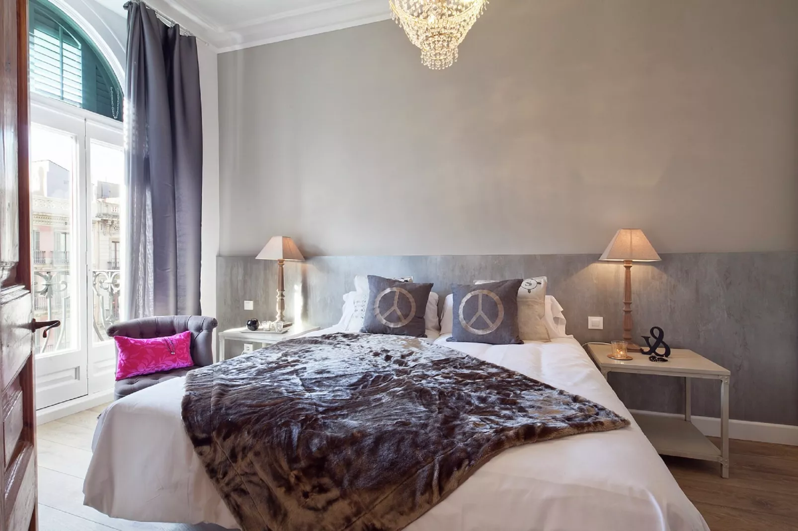 Catalunya Palace Apartment-Slaapkamer