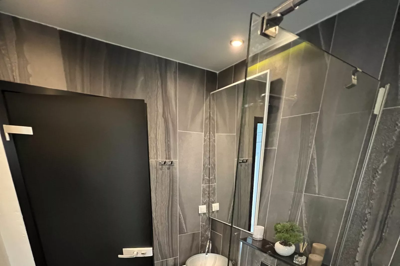 Apartment LaVilla - Two Bedroom Apartment with Balcony and Sea View (Žuti) - Badkamer