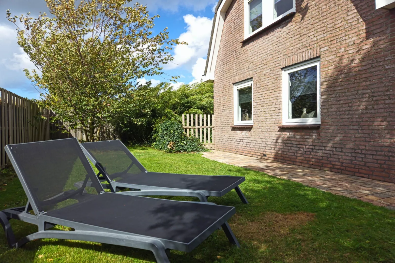 Bungalow 4-persoons (2 slaapkamers)-Terrasbalkon