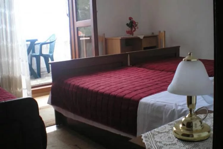 Guest House Hazdovac Rooms- Double Room with Balcony and Sea View