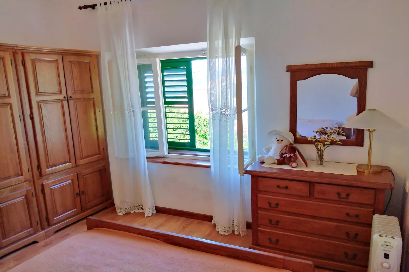 Guest House Hazdovac Rooms - Two Bedroom Apartment with Terrace and Sea View-Slaapkamer