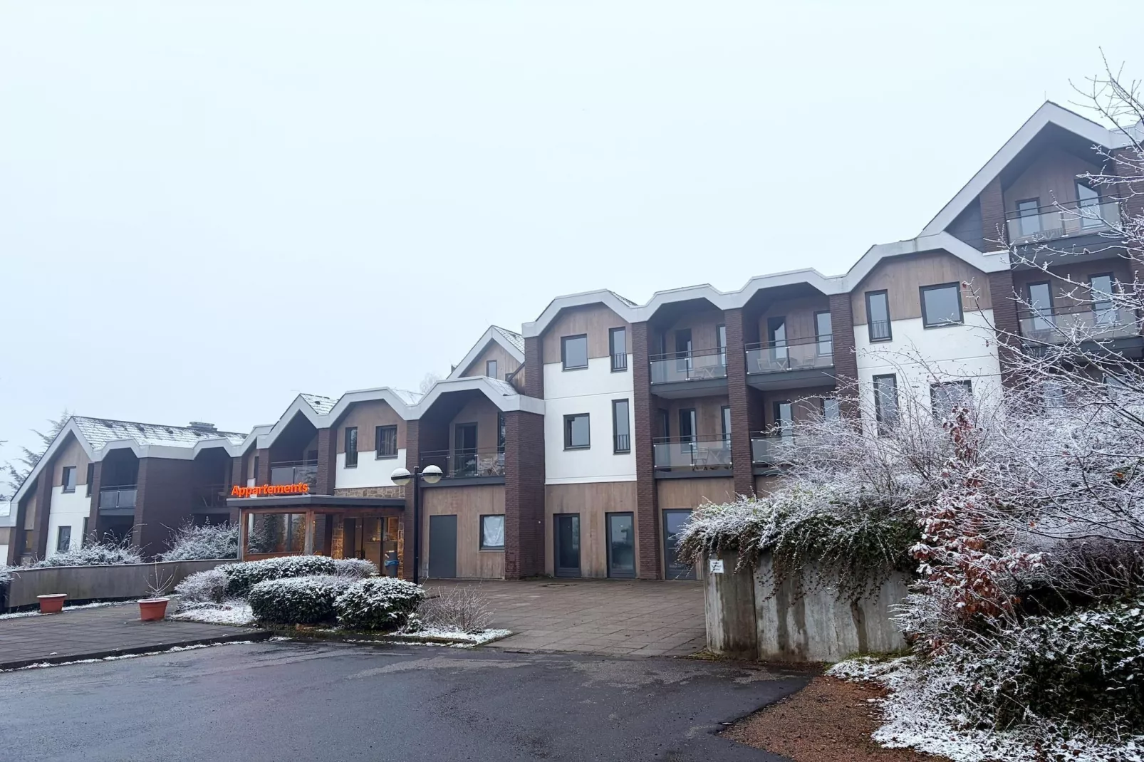 Apartment First Floor-Exterieur winter