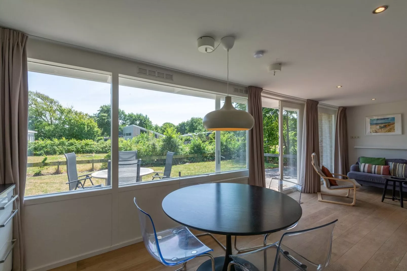 Garnekuul 73-Eetkamer