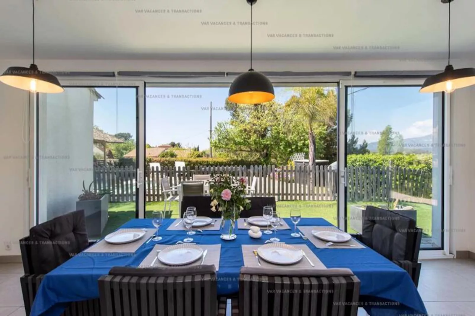 Résidence 144-six Fours Les Plages-Image-tags.