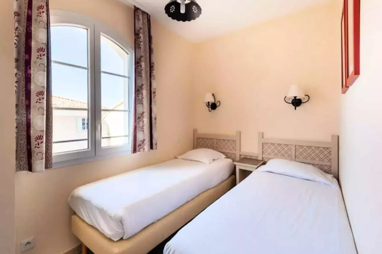 Les Coteaux de Pont Royal en Provence - maeva Home-Image-tags.