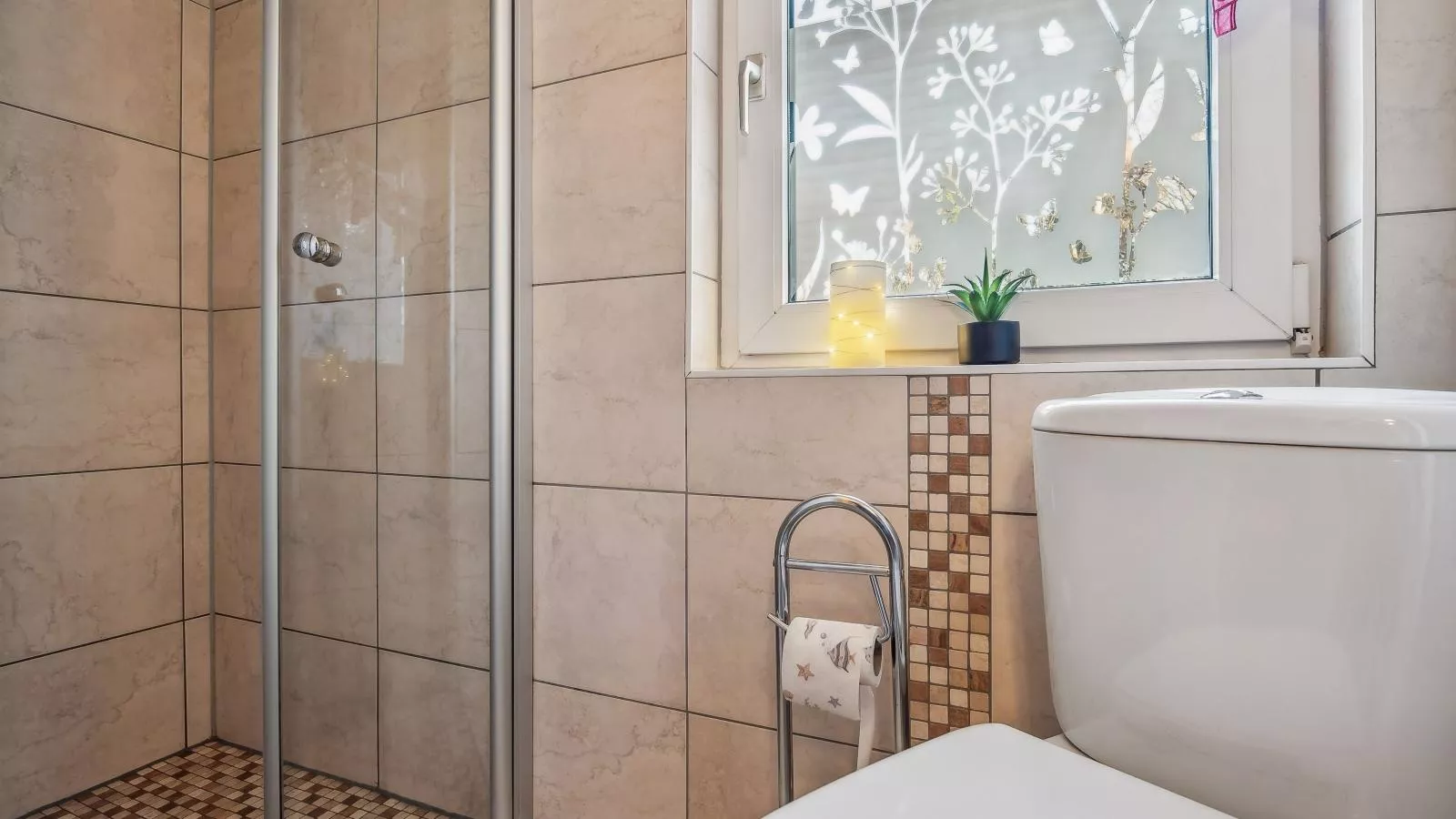 Das Haus am Wald-Badkamer