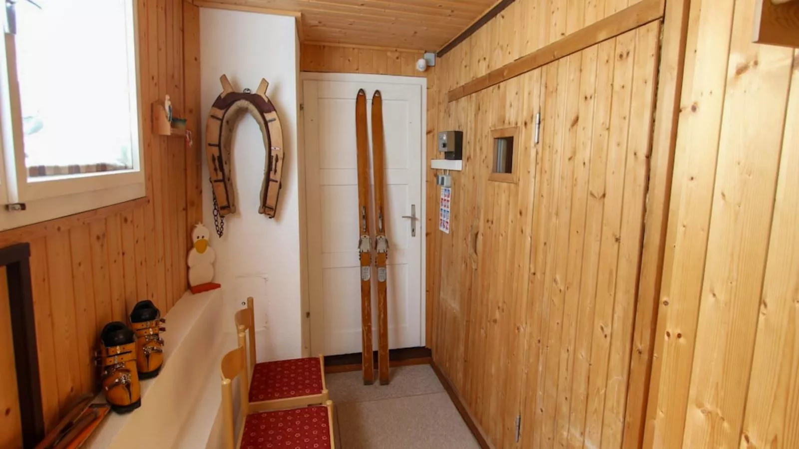 Chalet Anna Bramberg-Hal-ontvangst