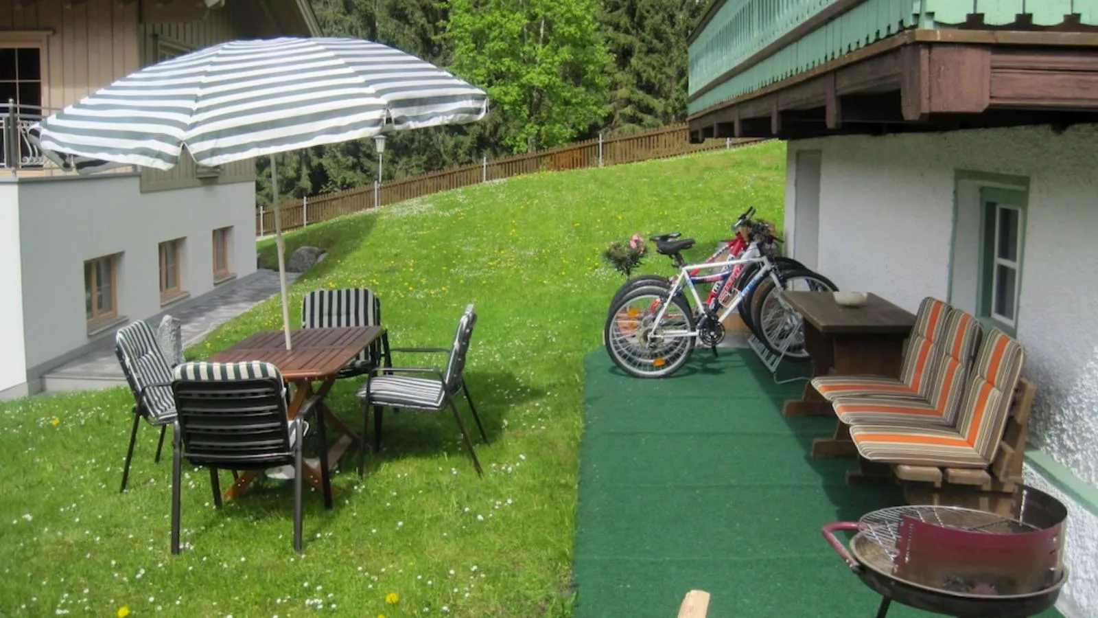 Chalet Anna Bramberg-Tuinen zomer