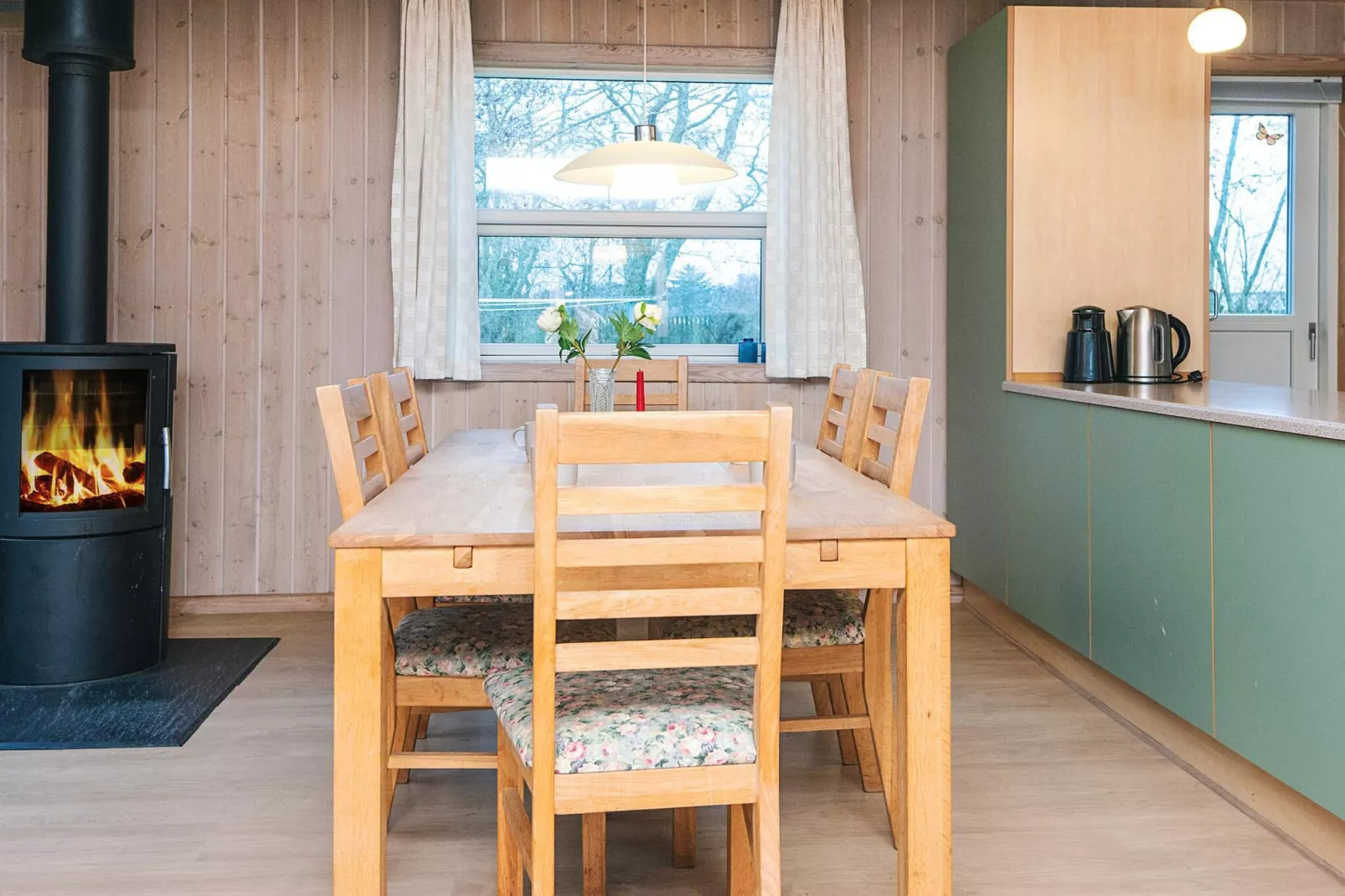 Rustige Oase in Rindby - Binnen