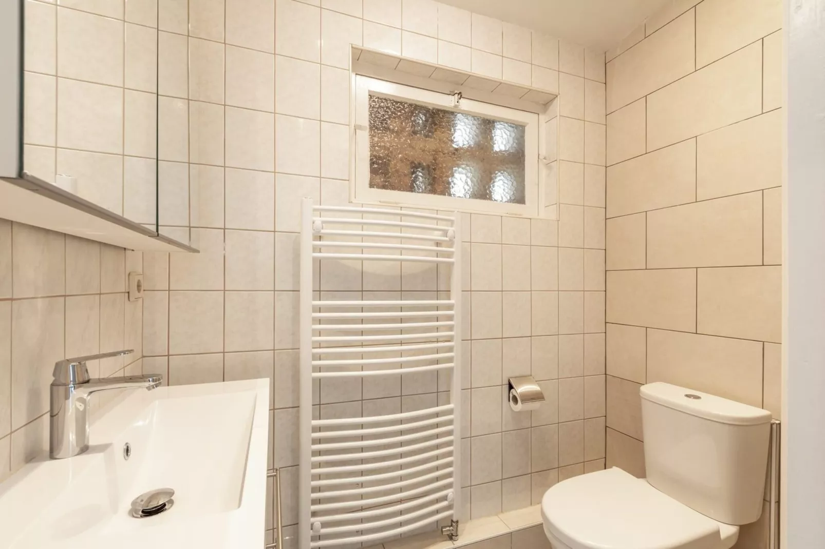 Duinland 65-Badkamer