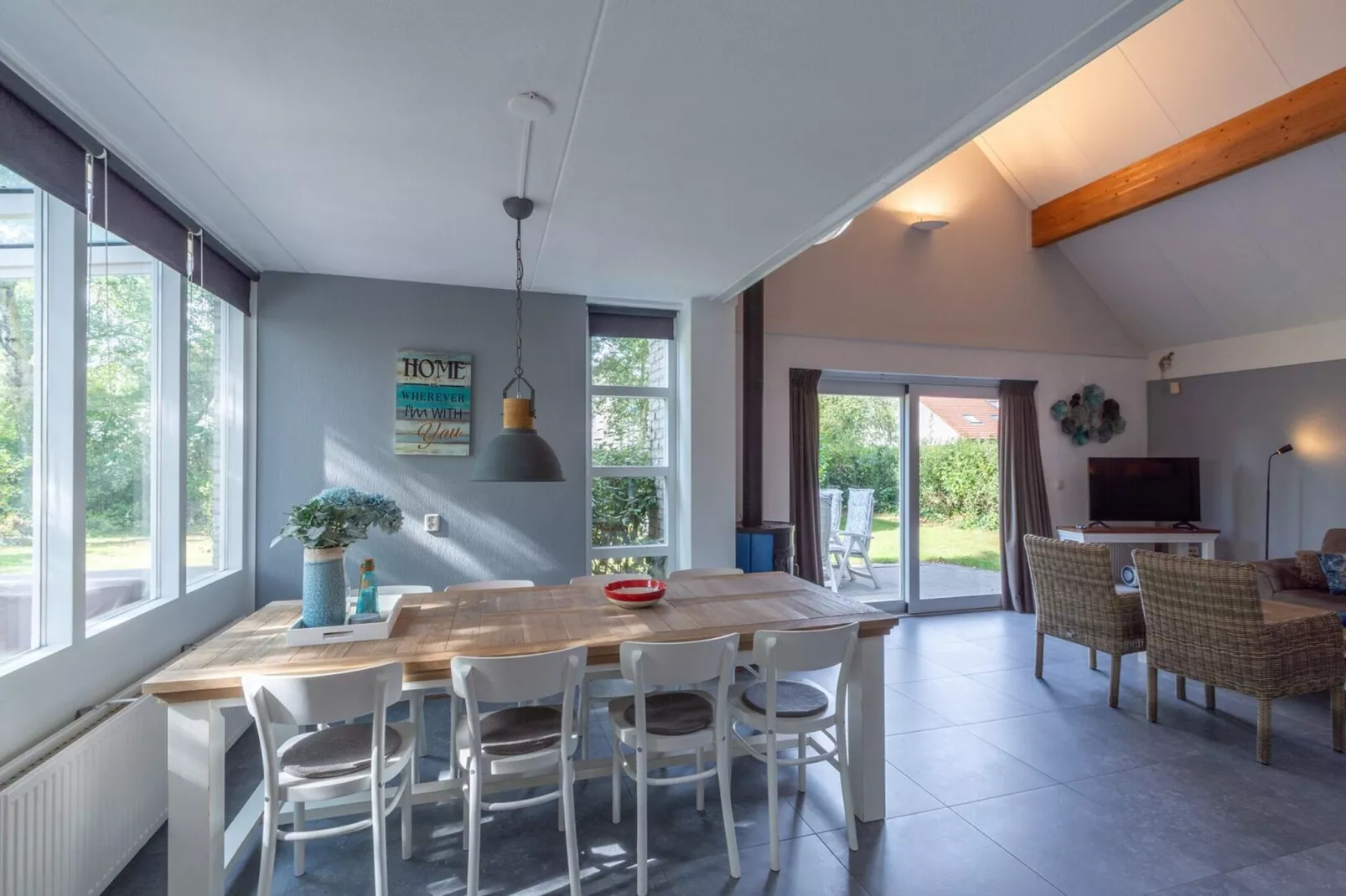 Ooghduyne 75-Eetkamer